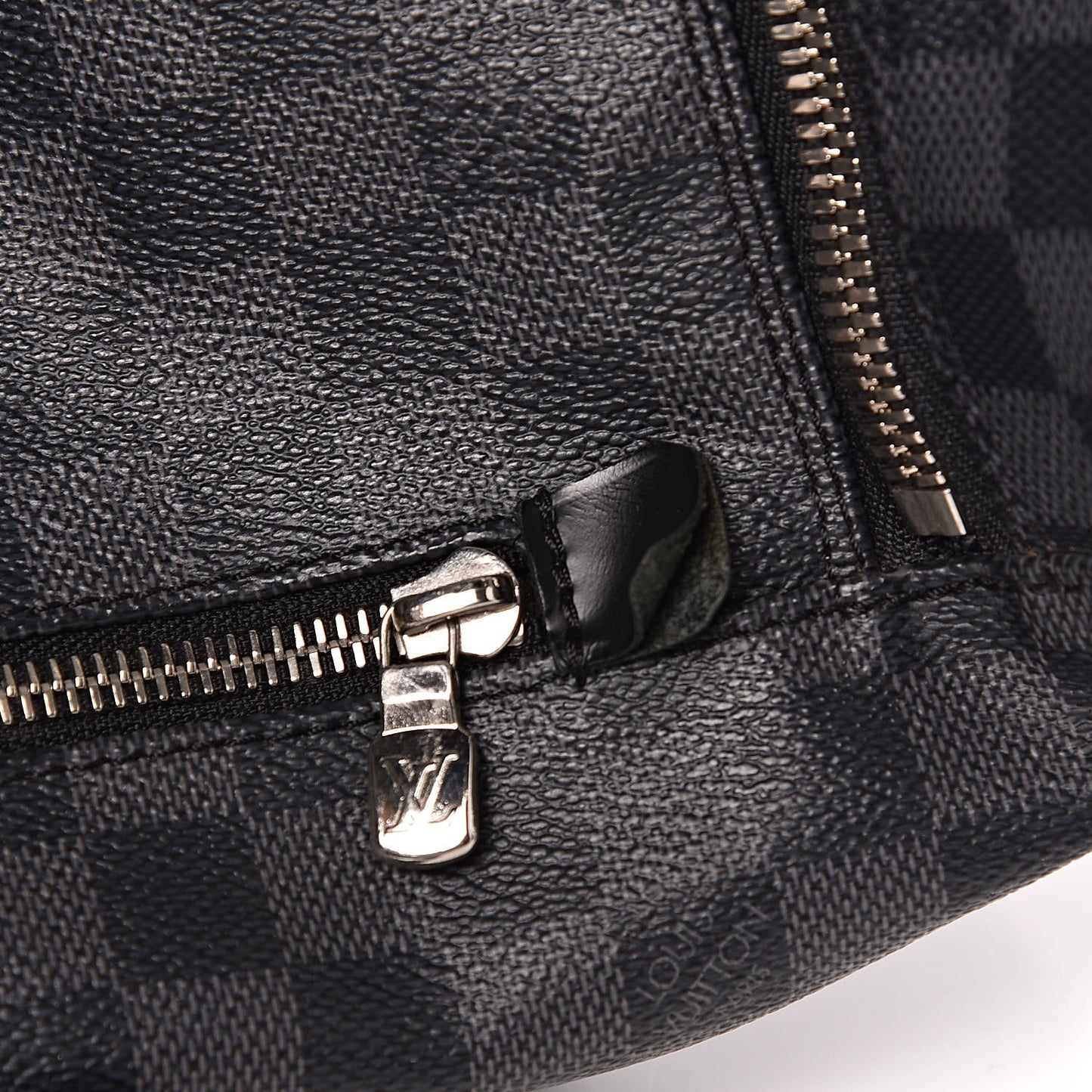 Damier Graphite Roadster