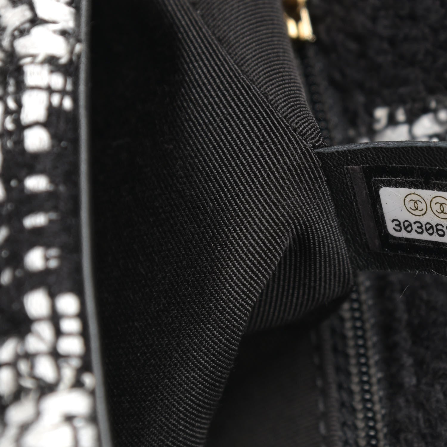 Chanel Tweed Quilted Medium Chanel 19 Flap Black White 7 of 11