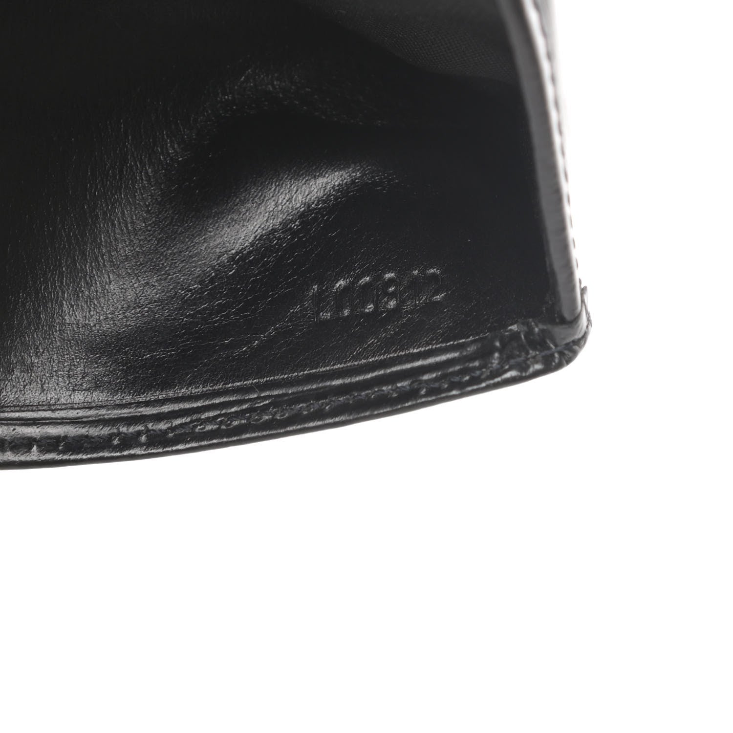 Louis Vuitton Epi 6 Card Billfold Wallet Black 7 of 8