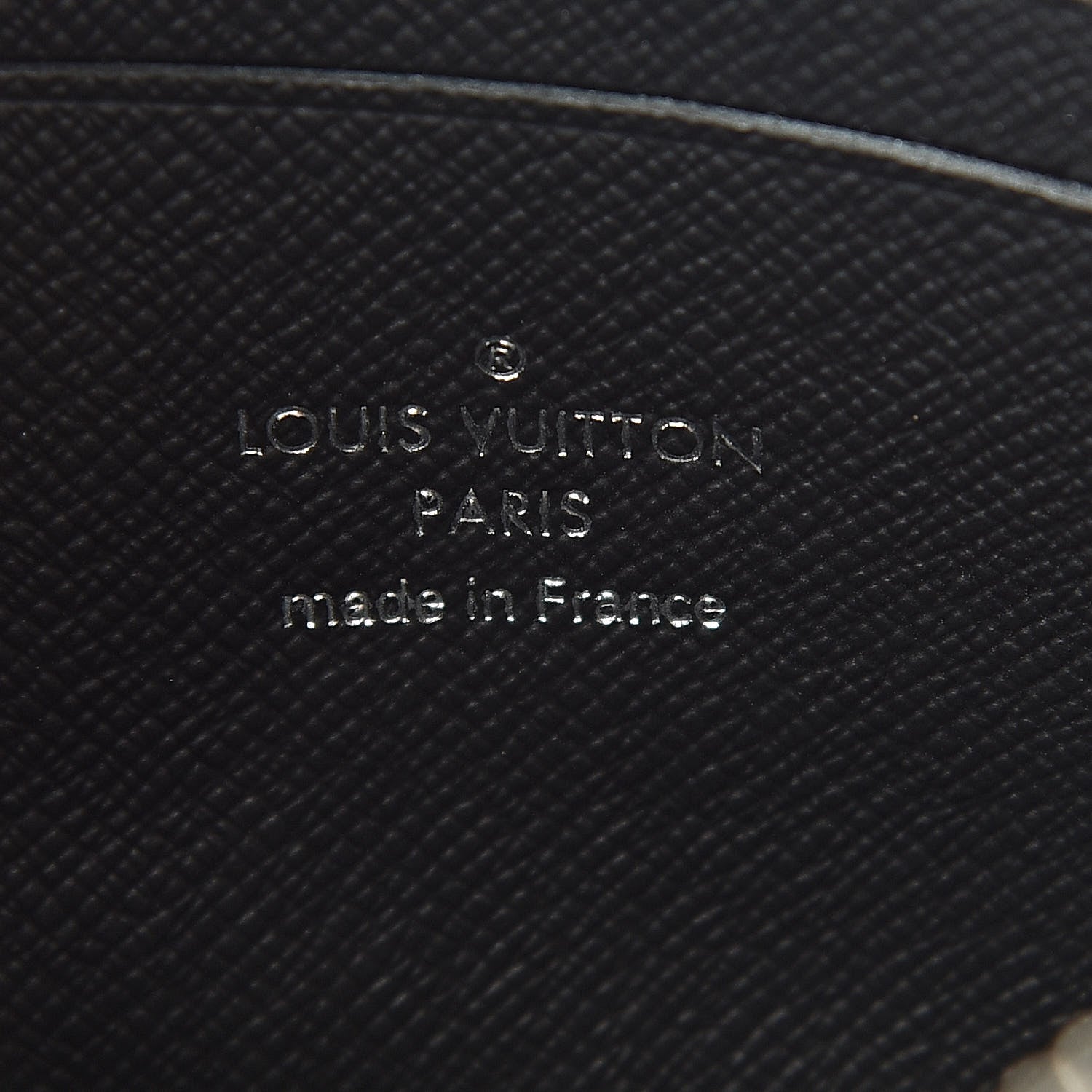 Louis Vuitton Monogram Eclipse Discovery Pochette 6 of 7