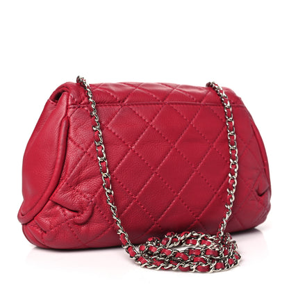 Chanel Calfskin Quilted CC Curvy Flap Red 3 of 13