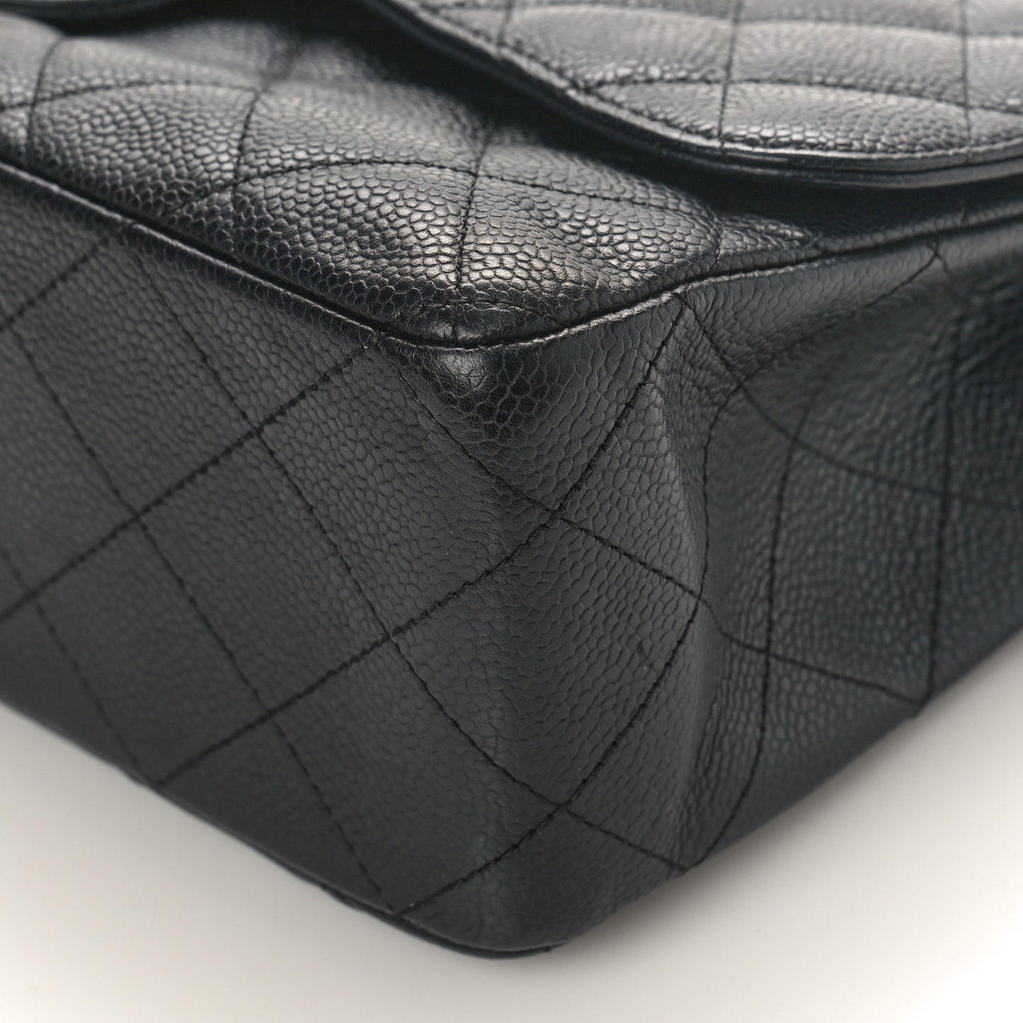 Caviar Quilted Jumbo Single Flap Black