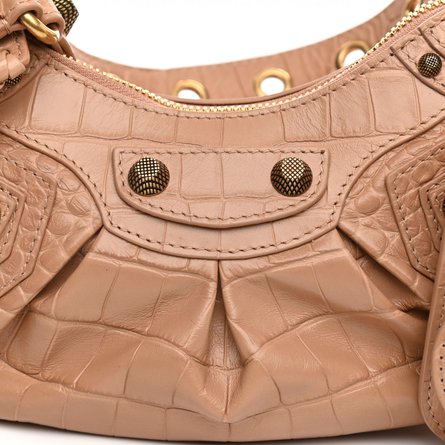 Extra Supple Calfskin Crocodile Embossed Le Cagole Shoulder Bag XS Nude Beige