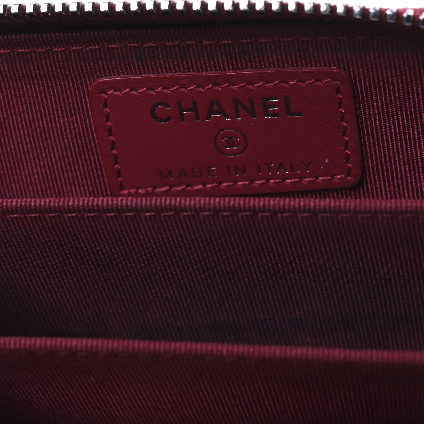Caviar Quilted Zip Coin Purse Red