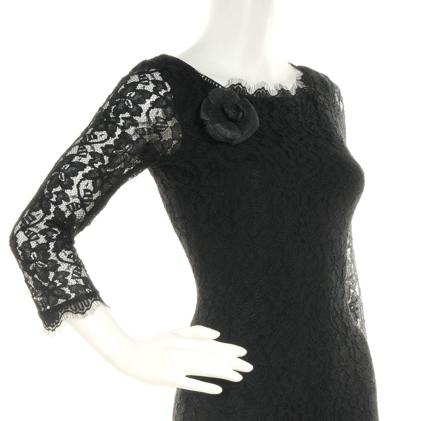 Camellia Flower Brooch Black
