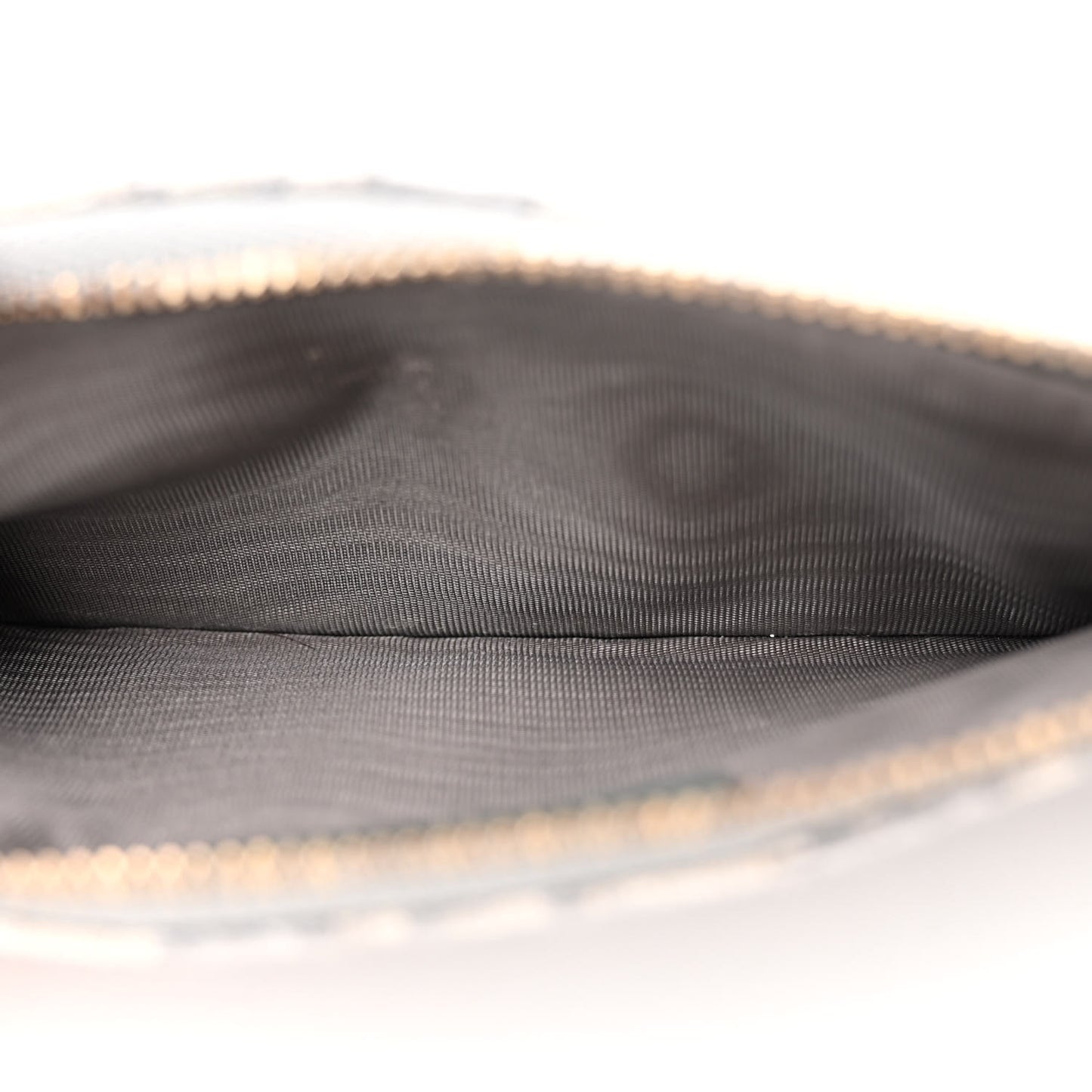 Oblique Saddle Chain Long Wallet Grey
