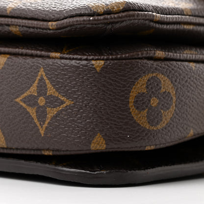 Louis Vuitton Monogram Pochette Metis East West 10 of 11