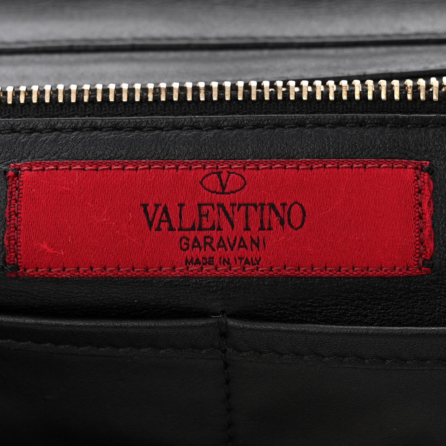 Vitello Medium Rockstud Tote Black