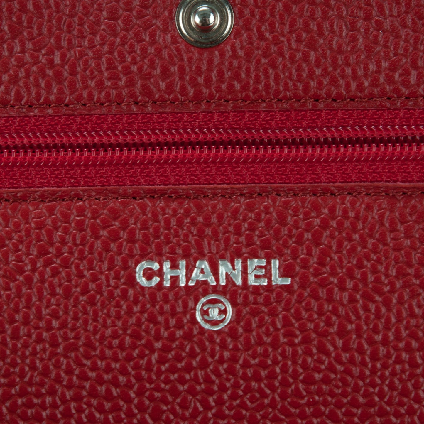 Caviar Quilted Wallet On Chain WOC Red