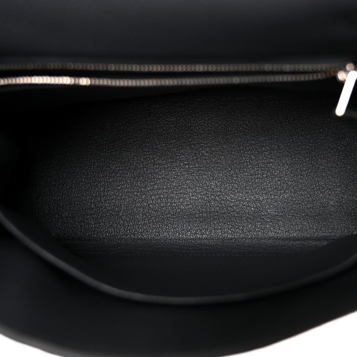 Togo Kelly Retourne 25 Gris Misty