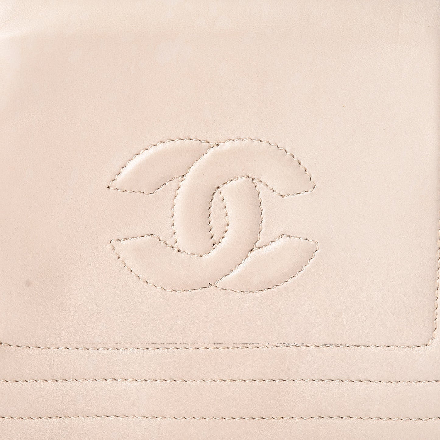 Lambskin Extra Mini CC Flap White
