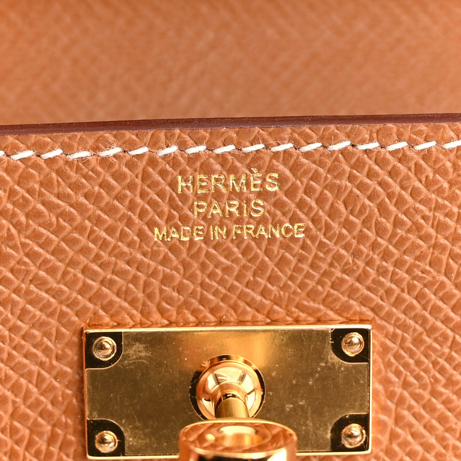 Hermes Epsom Kelly Wallet To Go Gold 1807518 – FASHIONPHILE