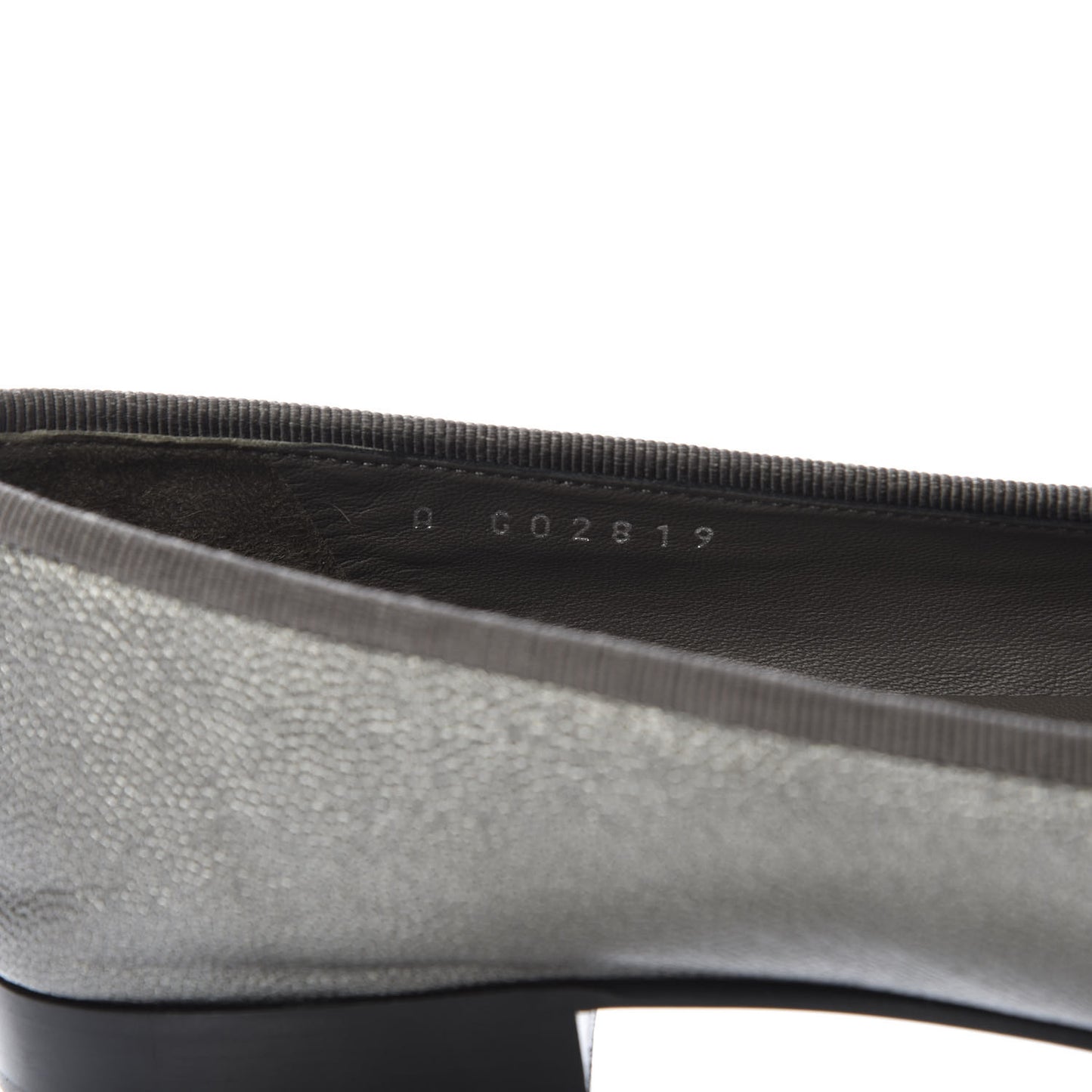 Metallic Caviar CC Cap Toe Ballerina Flats 35 Silver