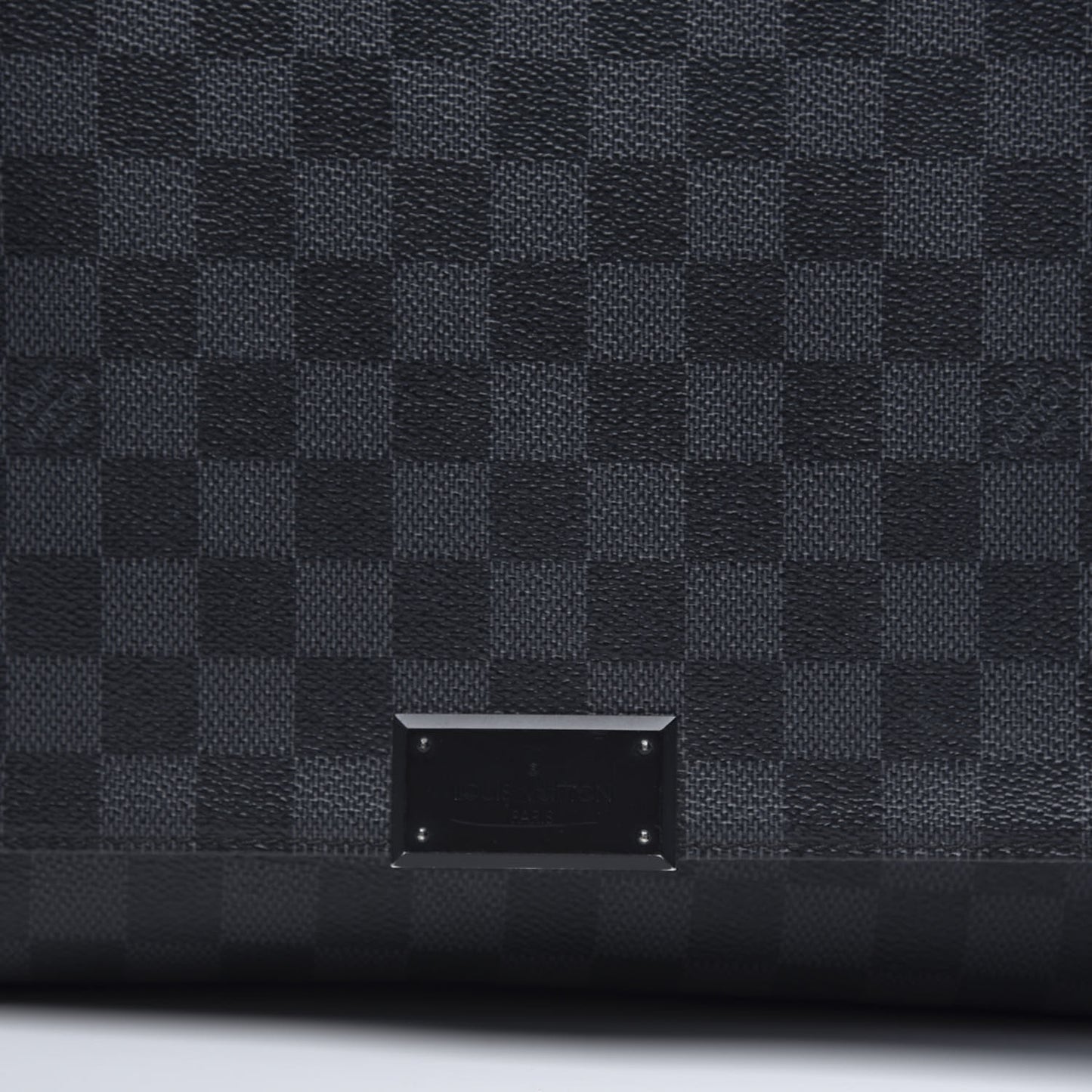Damier Graphite District GM
