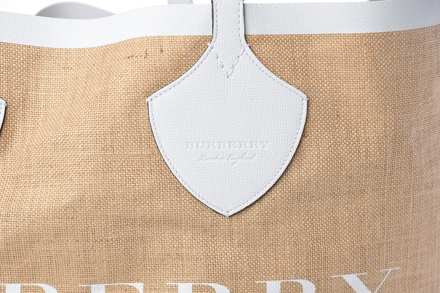 Burberry Raffia Logo Print The Giant Reversible Tote Bag Chalk White 9 of 10