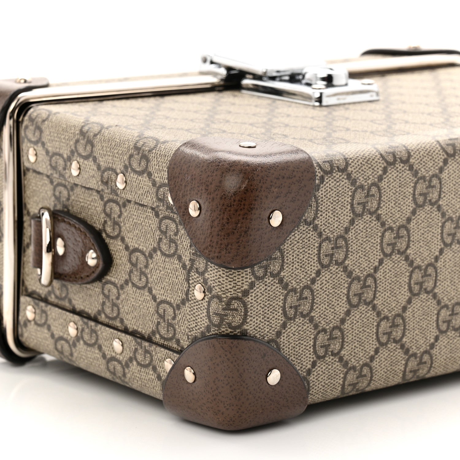 Gucci GG Supreme Monogram Globe-Trotter Beauty Case Brown 9 of 10