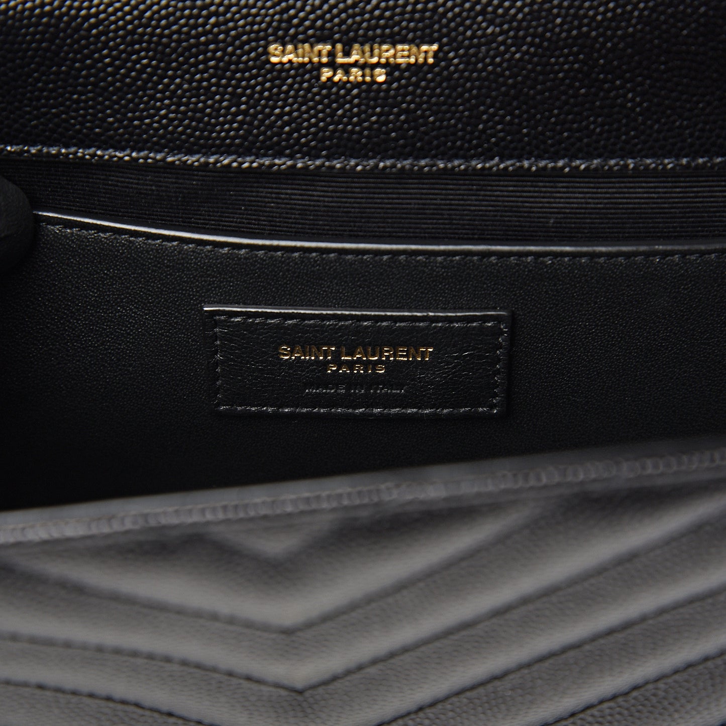 Grain De Poudre Matelasse Chevron Medium Monogram Satchel Black