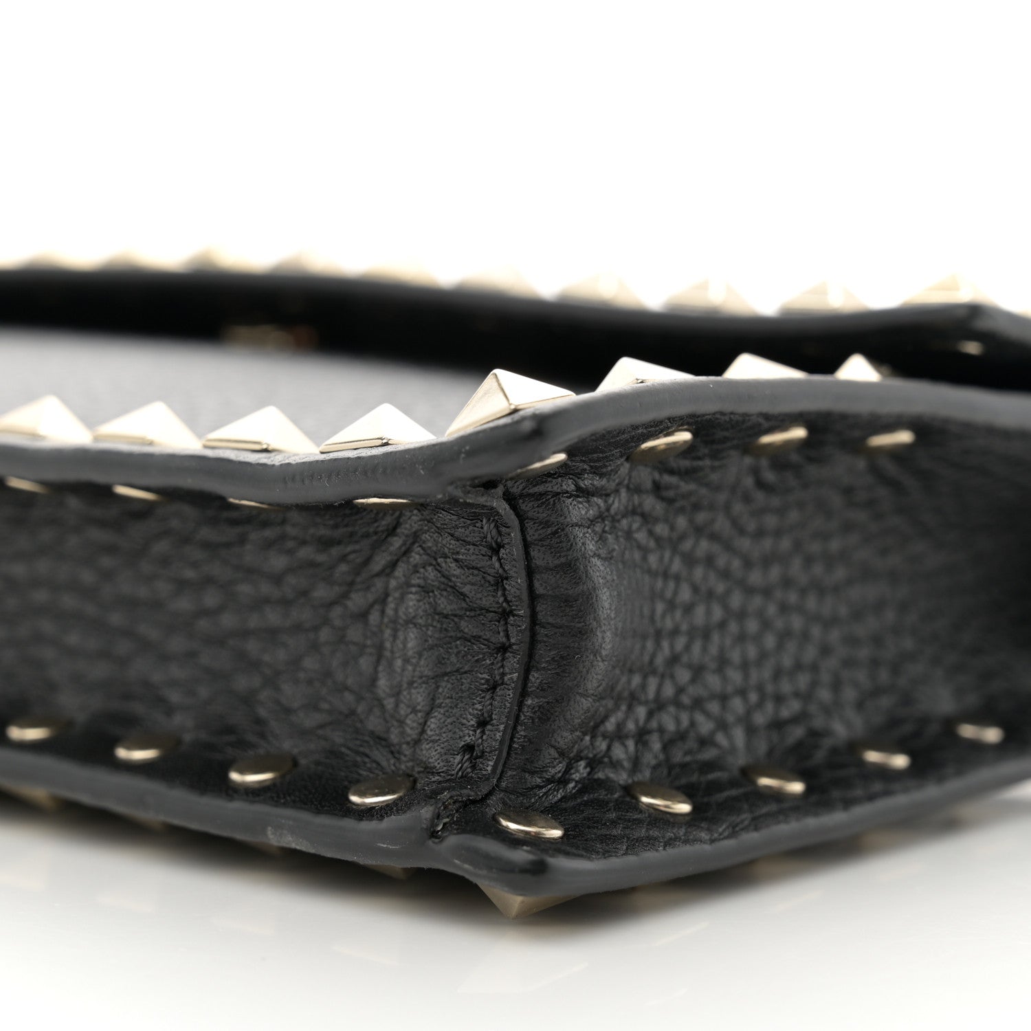 Valentino Garavani Pebbled Calfskin Rockstud Flap Wallet On Chain Black 9 of 9