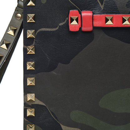 Valentino Garavani Nappa Canvas Camouflage Rockstud Wristlet Clutch Verde Rouge 10 of 10
