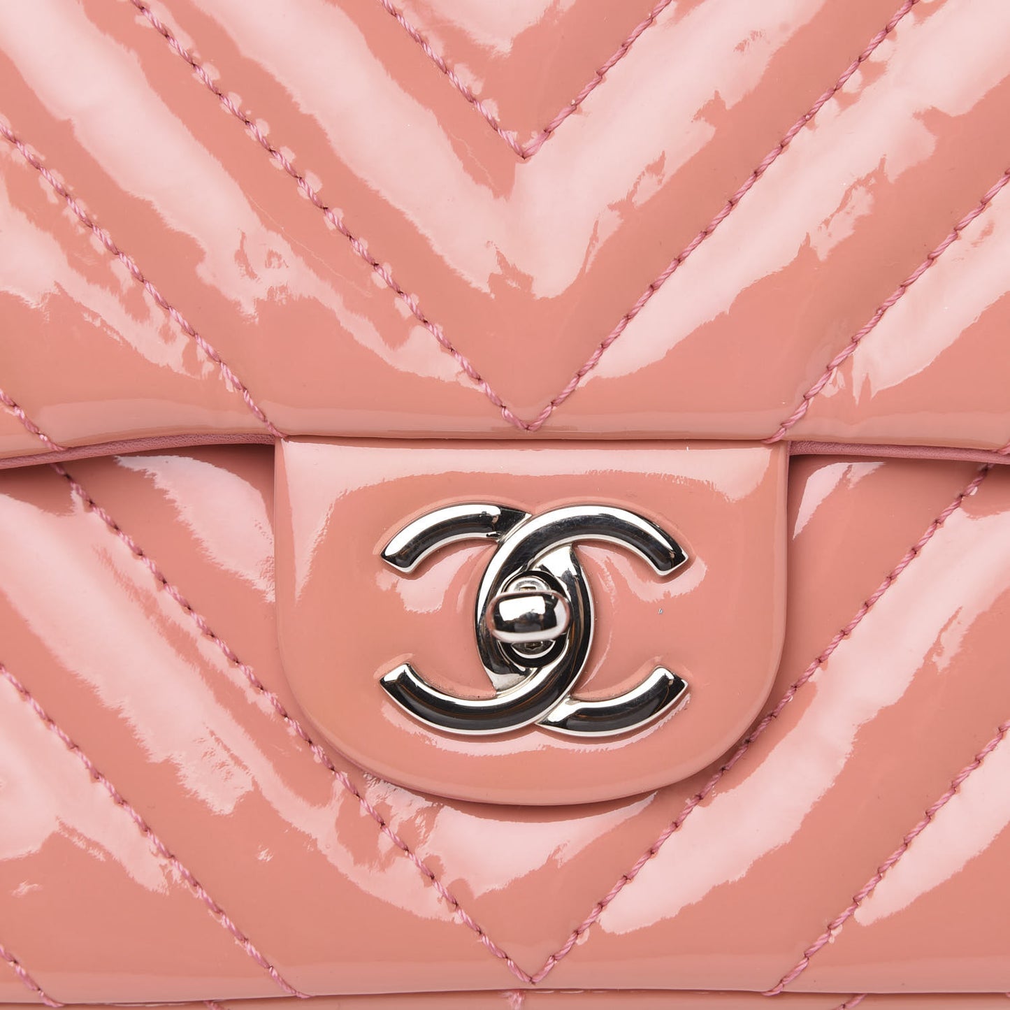 Patent Chevron Quilted Medium Single Flap Pink