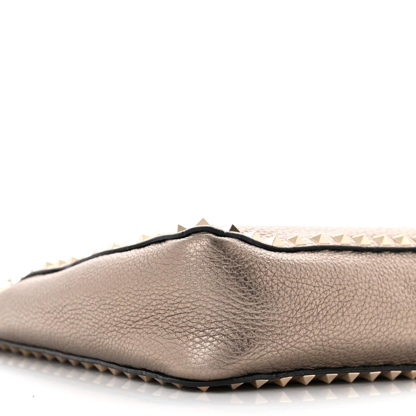 Metallic Pebbled Calfskin Large Rockstud Flip-Lock Messenger Bag Sasso
