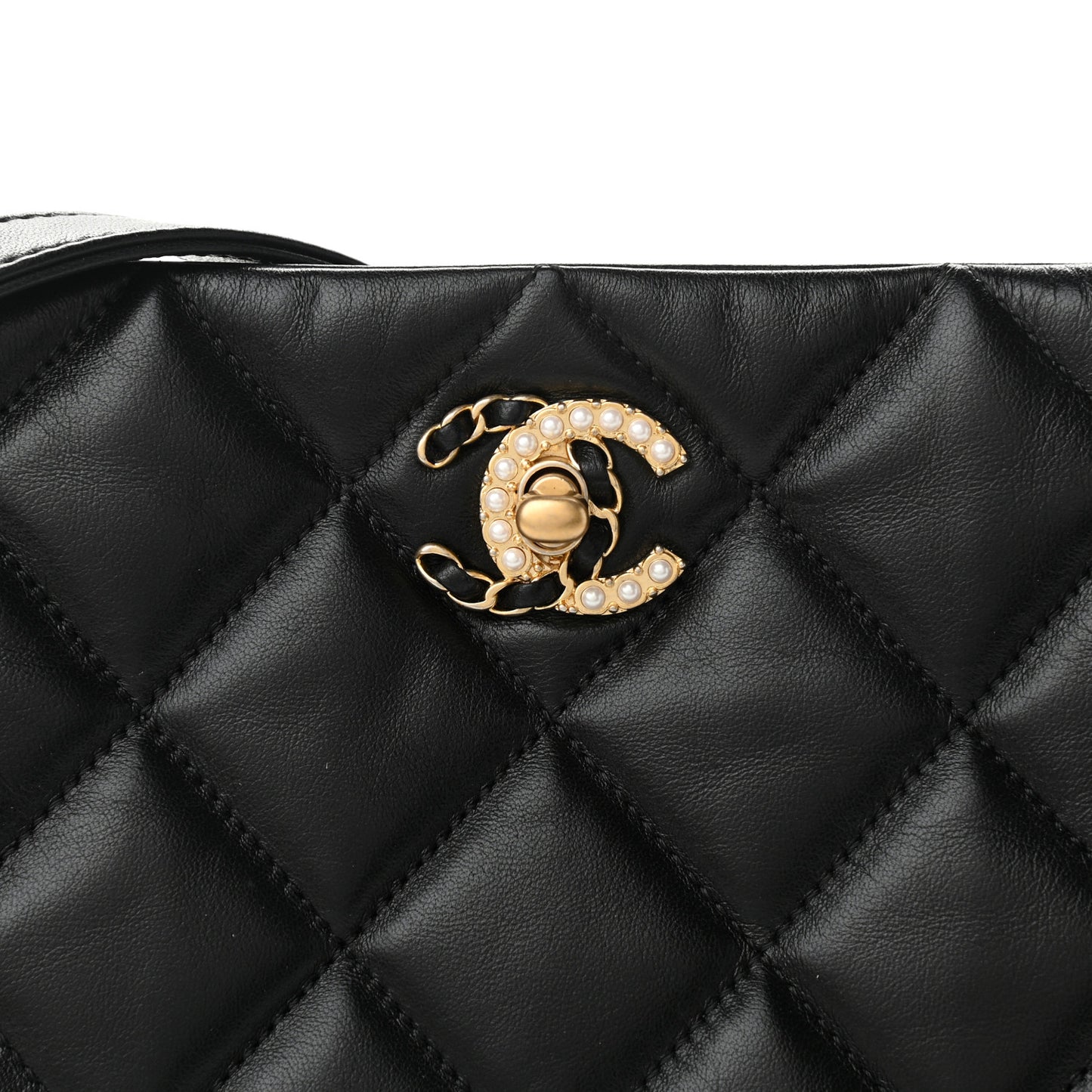 Lambskin Quilted Crush on Chains Hobo Black