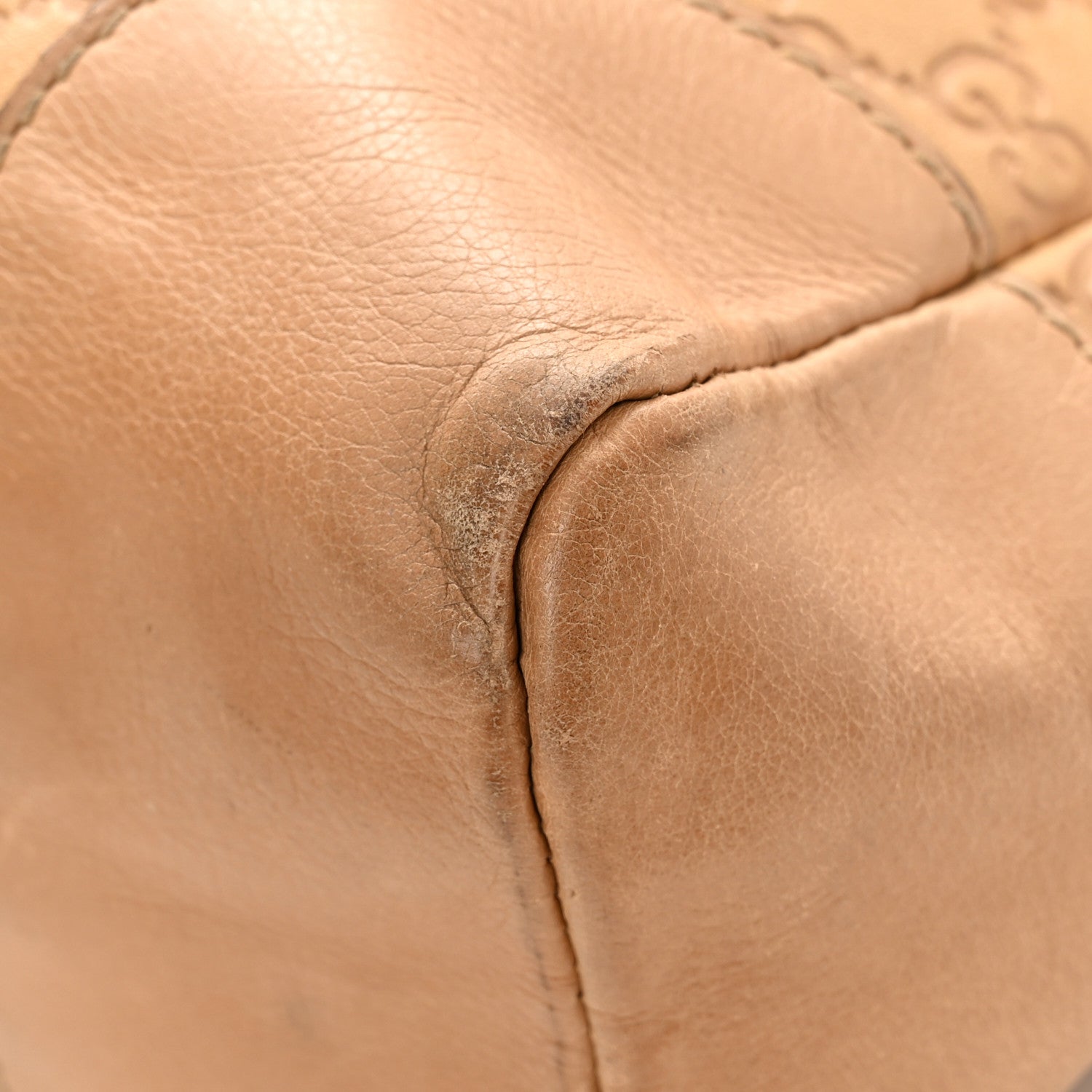 Gucci Guccissima Messenger Bag Camelia 12 of 13