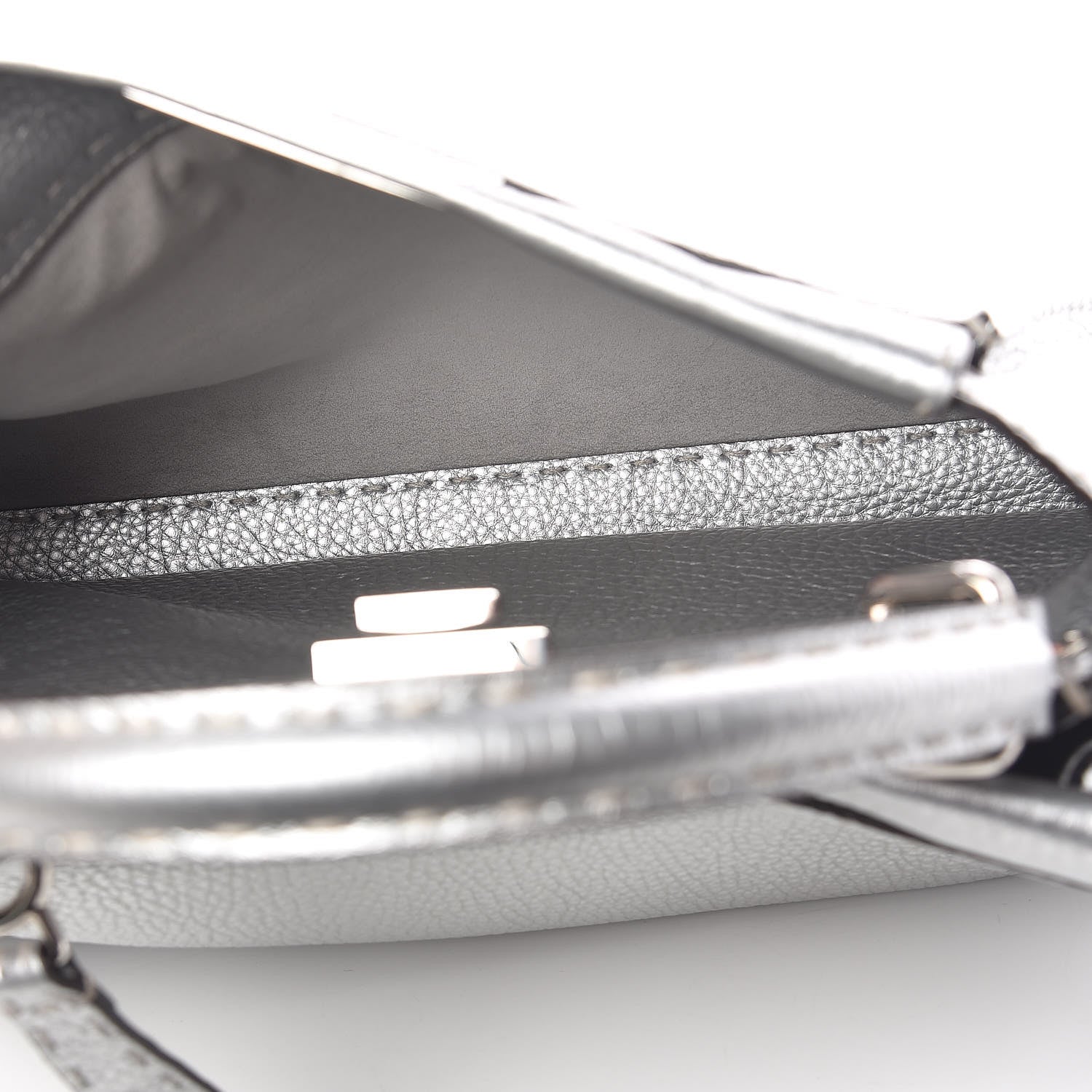 Fendi Cuoio Romano Lux Selleria Medium Peekaboo Iconic Satchel Argento 5 of 12