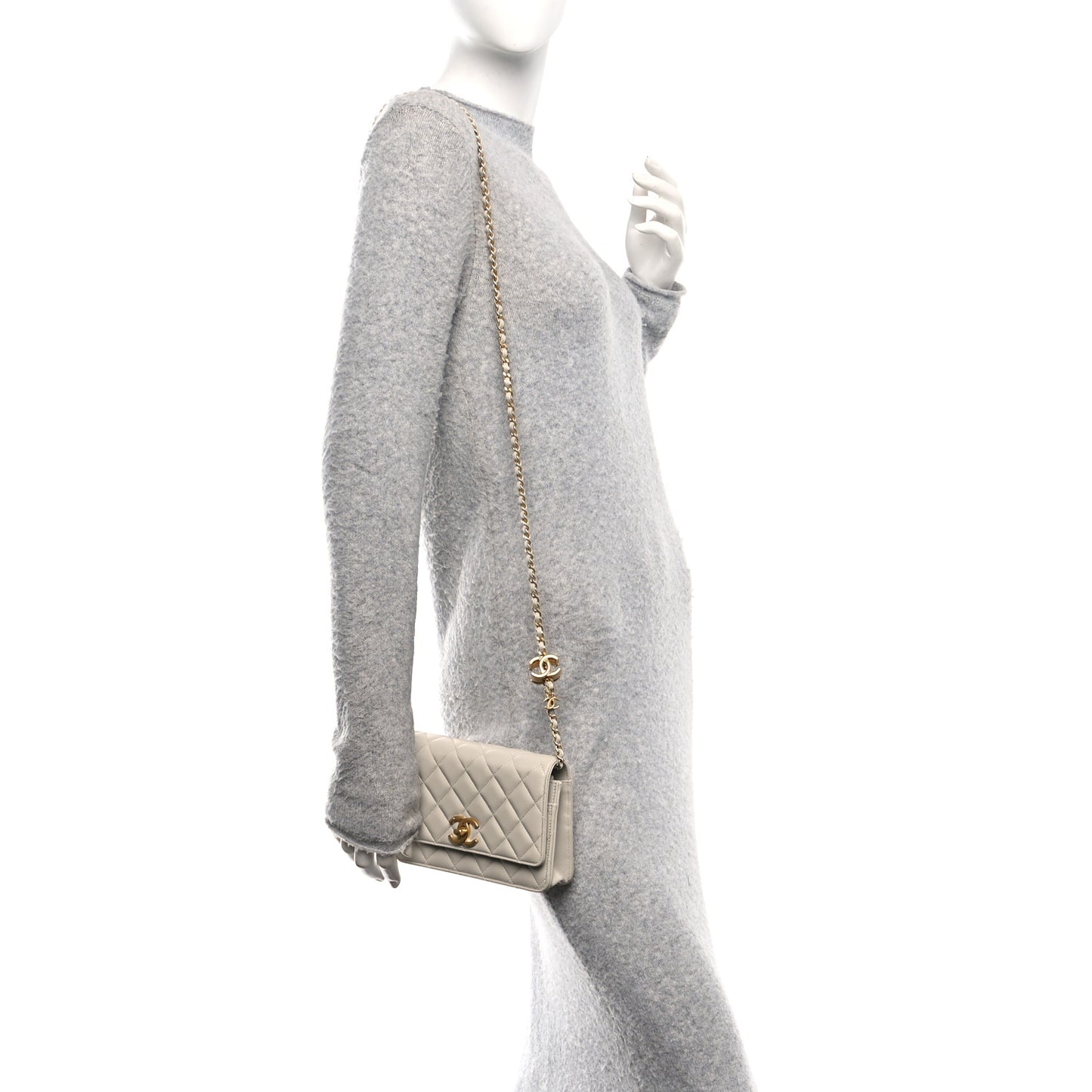 Lambskin Quilted CC Wallet on Chain WOC Light Beige