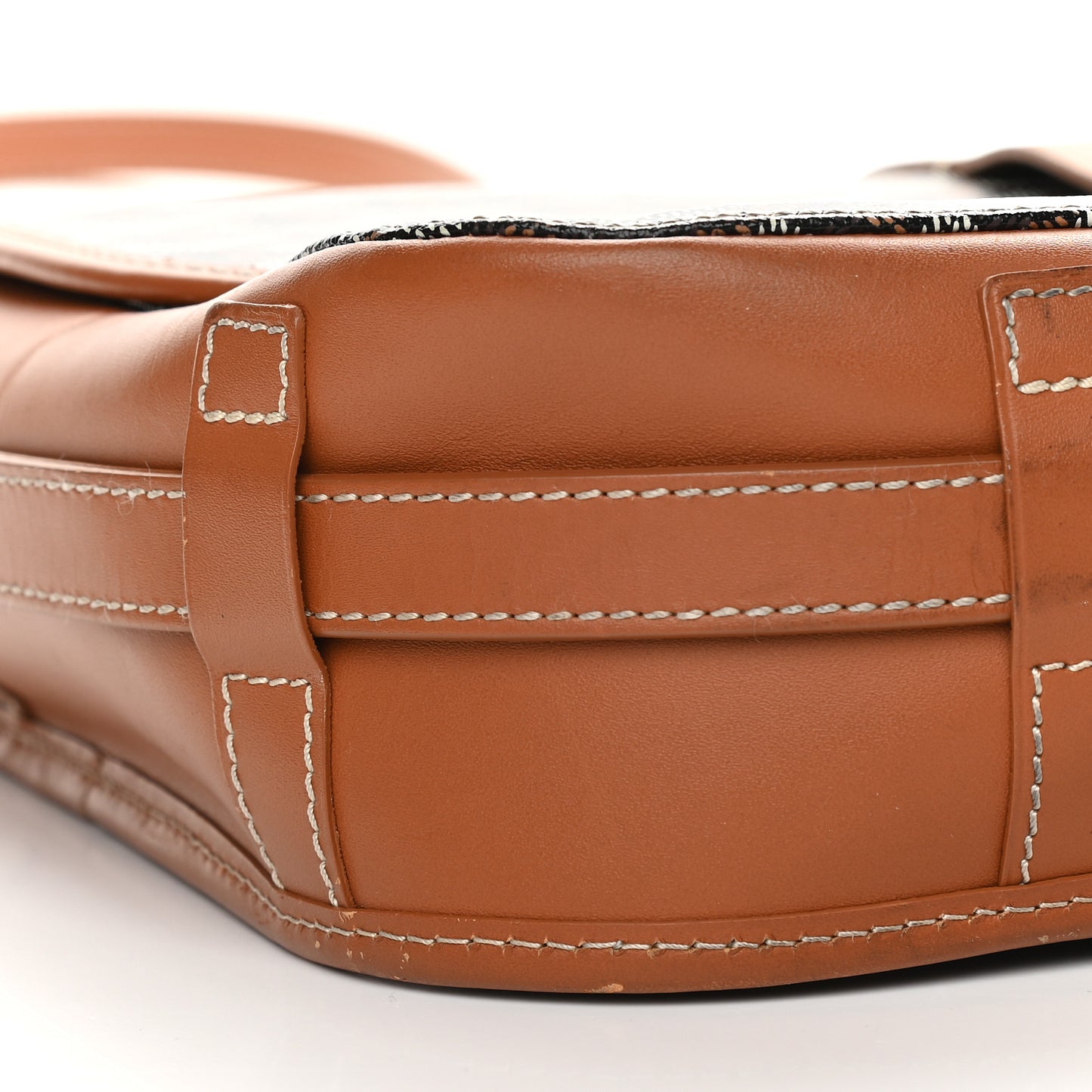 Goyardine Belvedere II MM Messenger Bag Black Gold