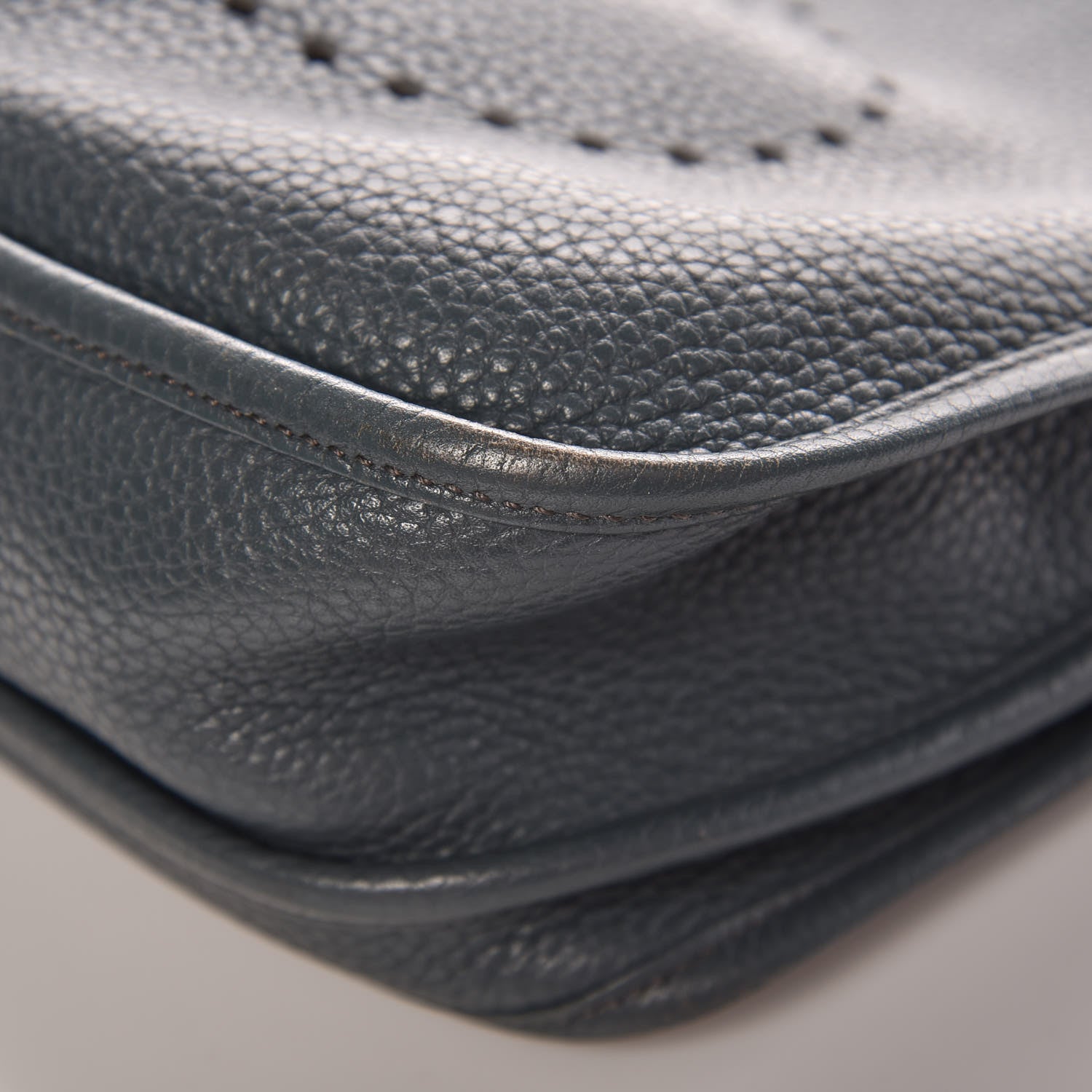 Hermes Taurillon Clemence Evelyne III PM Bleu Orage 14 of 18