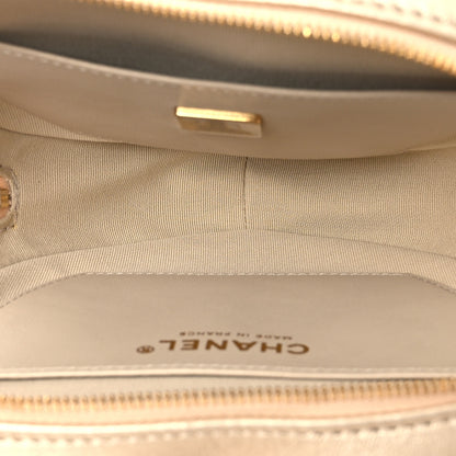 Chanel Metallic Lambskin Quilted CC In Love Heart Bag Gold 5 of 12
