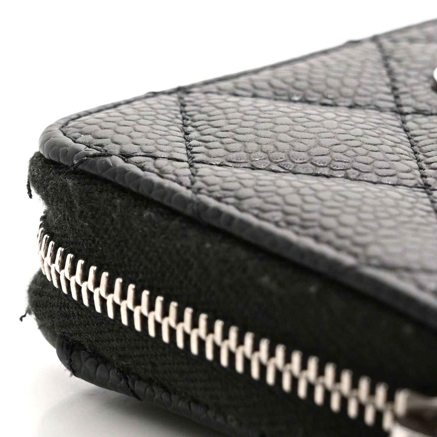 Caviar Quilted Zip Coin Purse Black