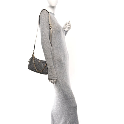 Gucci Calfskin GG Matelasse Chain Handbag Dusty Grey Natural 2 of 10