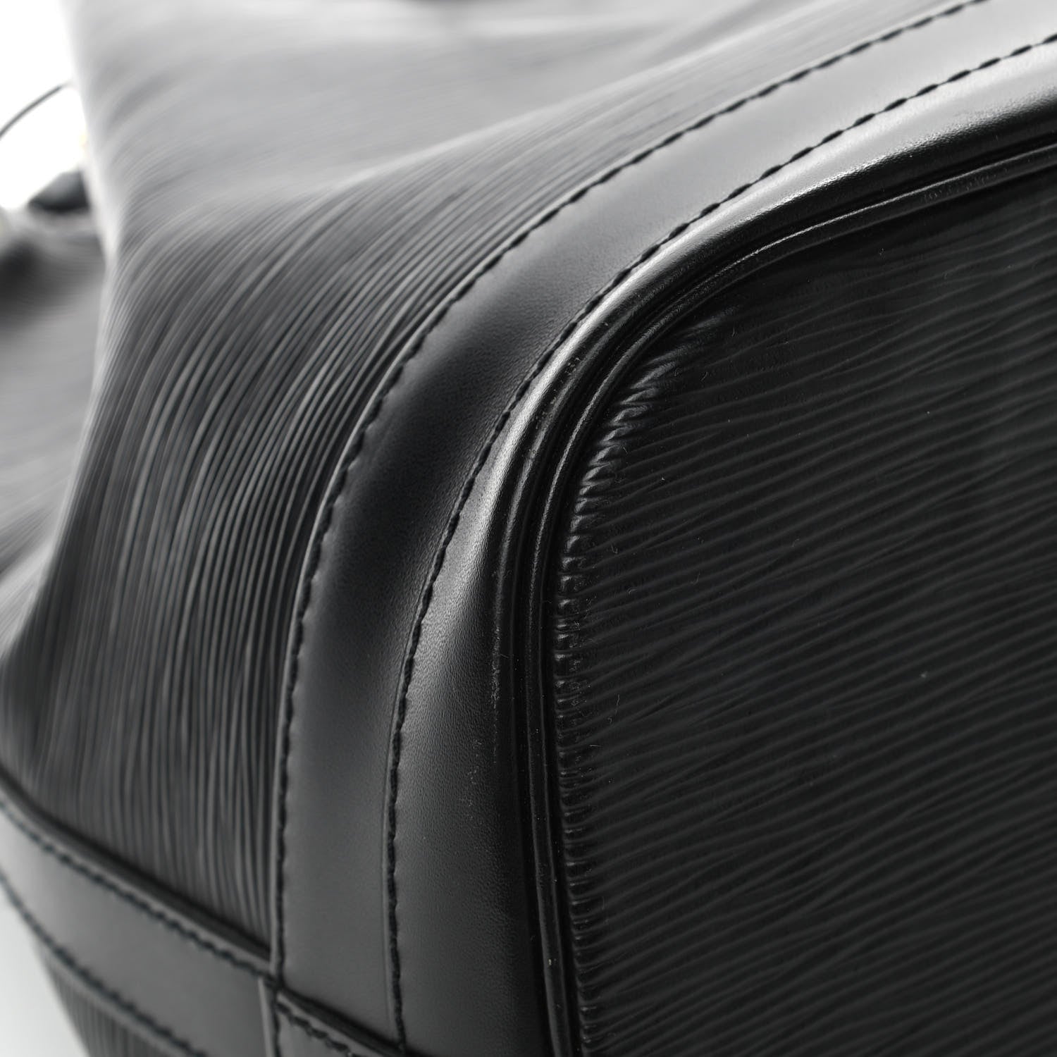 Louis Vuitton Epi Noe Black 8 of 13