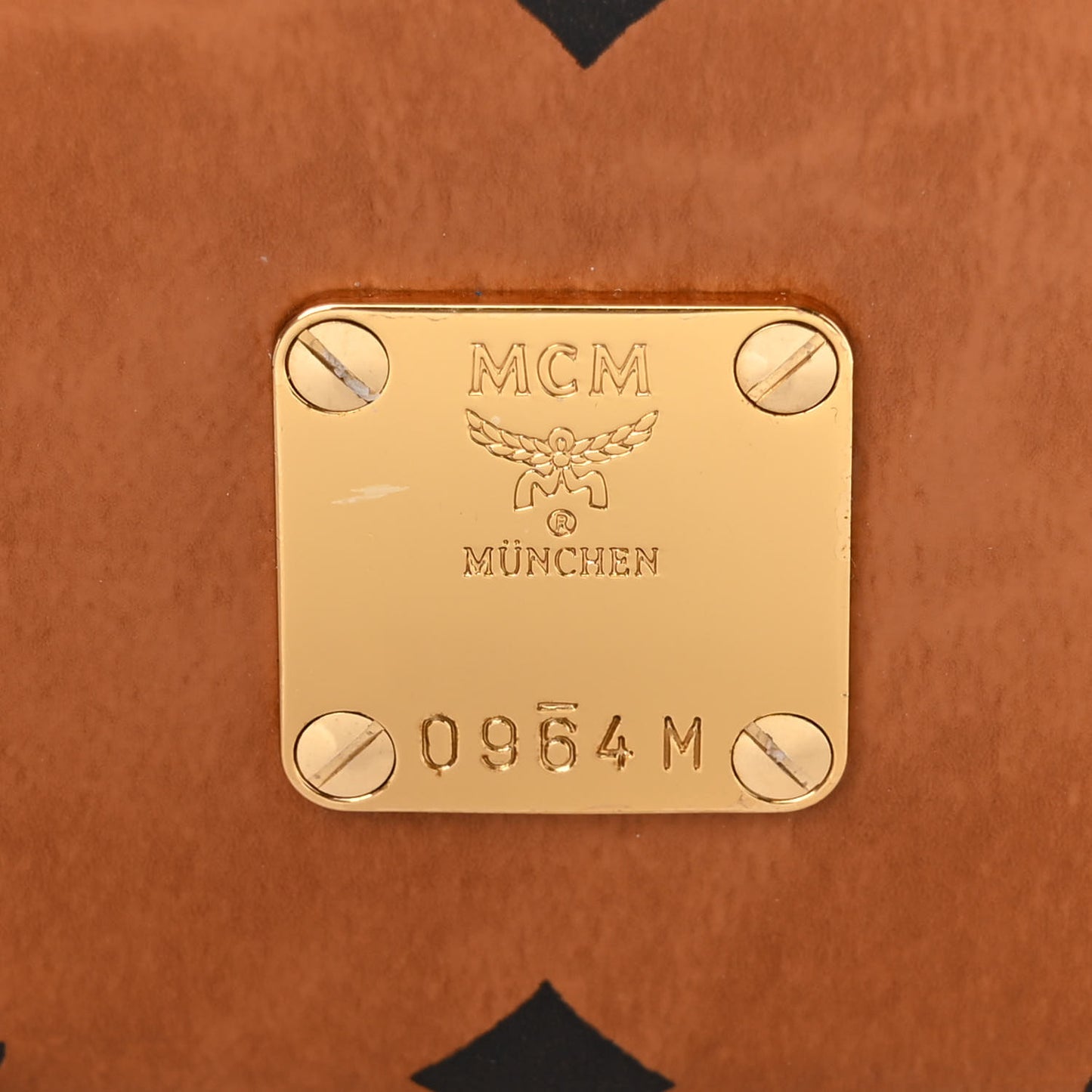 Visetos Small Aren Multifunction Crossbody Pouch Cognac