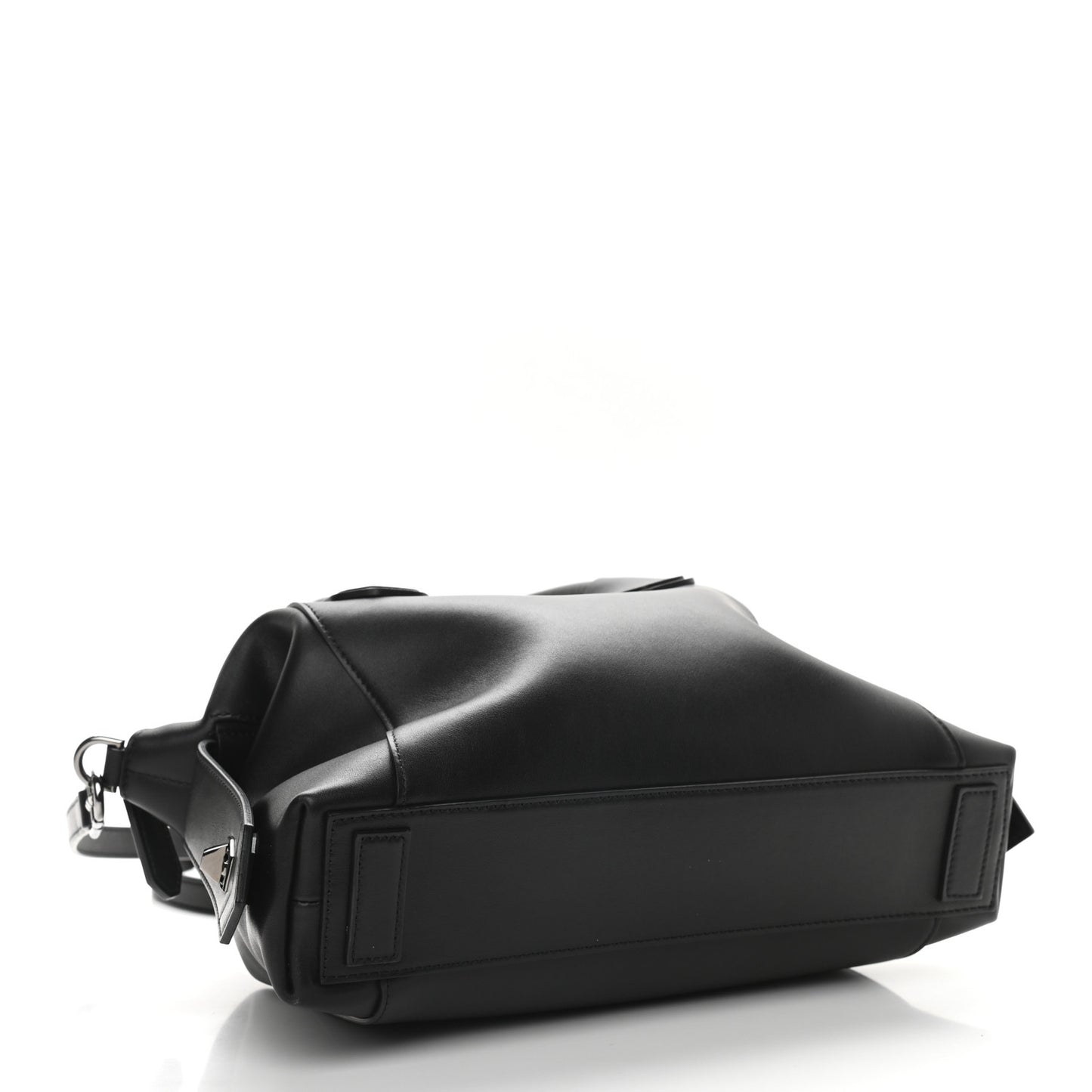 Smooth Calfskin Small Soft Antigona Black