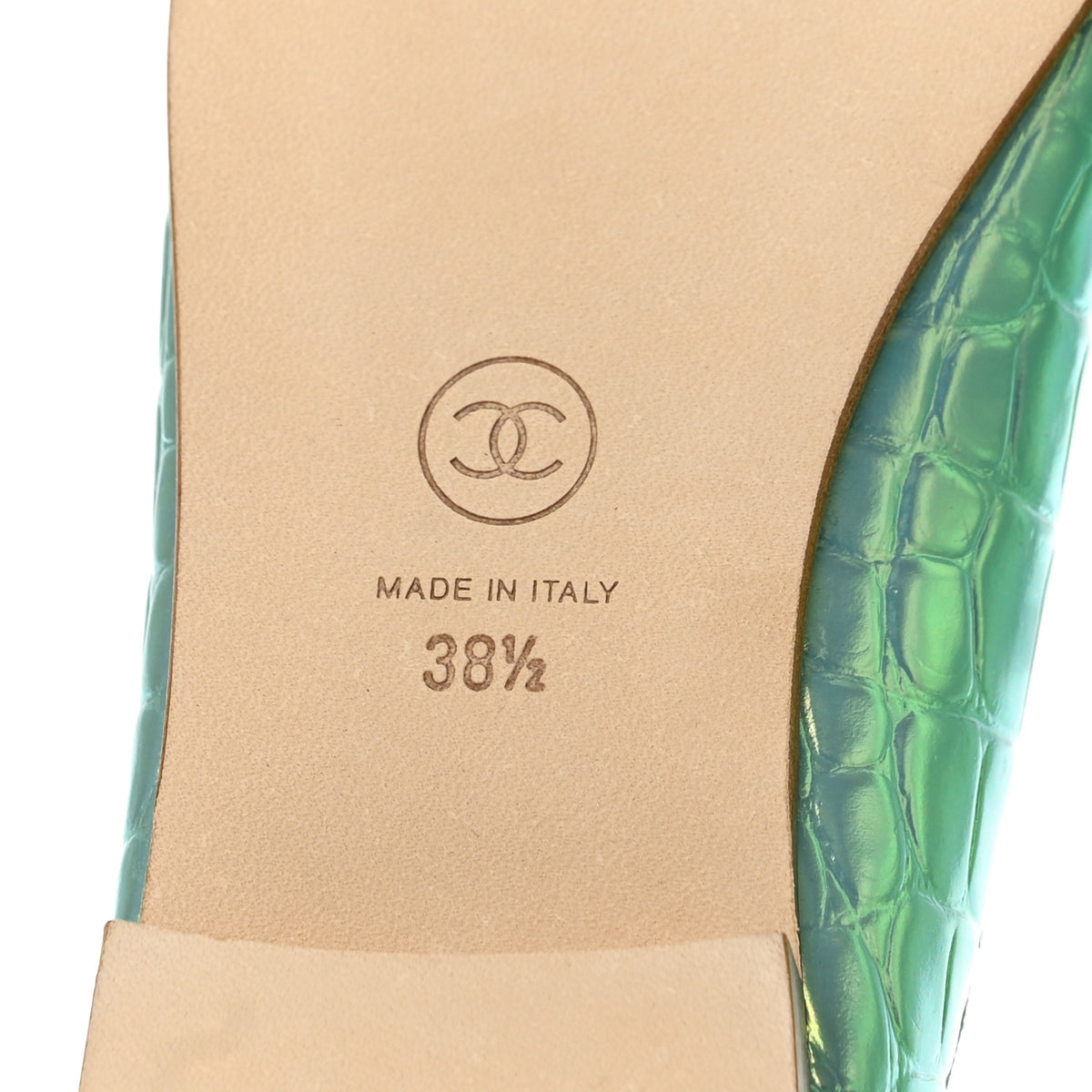 Iridescent Calfskin Crocodile Embossed Ballerina Flats 38.5 Green