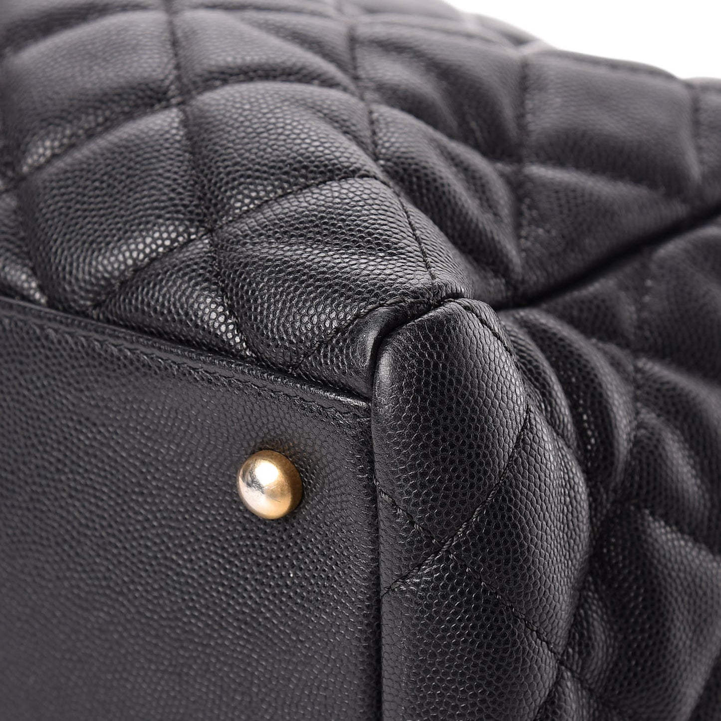 Caviar Quilted Large Coco Handle Shopping Tote Black