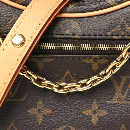 Louis Vuitton Monogram Loop 7 of 9