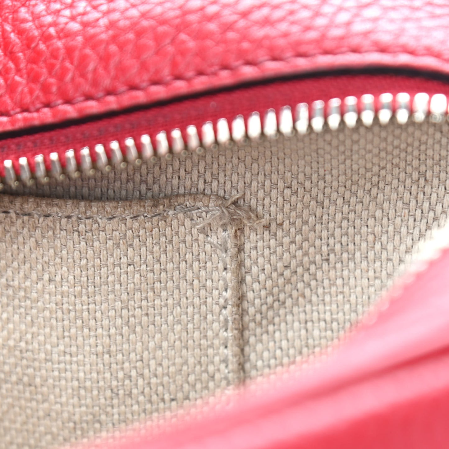 Pebbled Calfskin Small Soho Disco Bag Tabasco Red