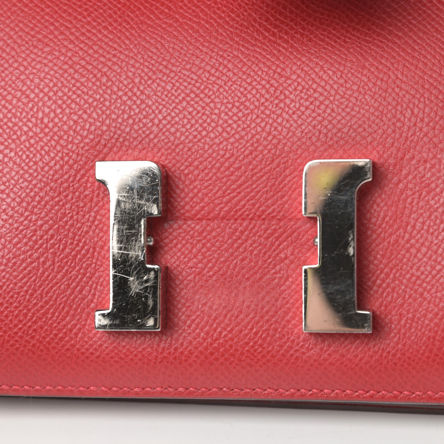 Epsom Constance 18 Rouge Casaque