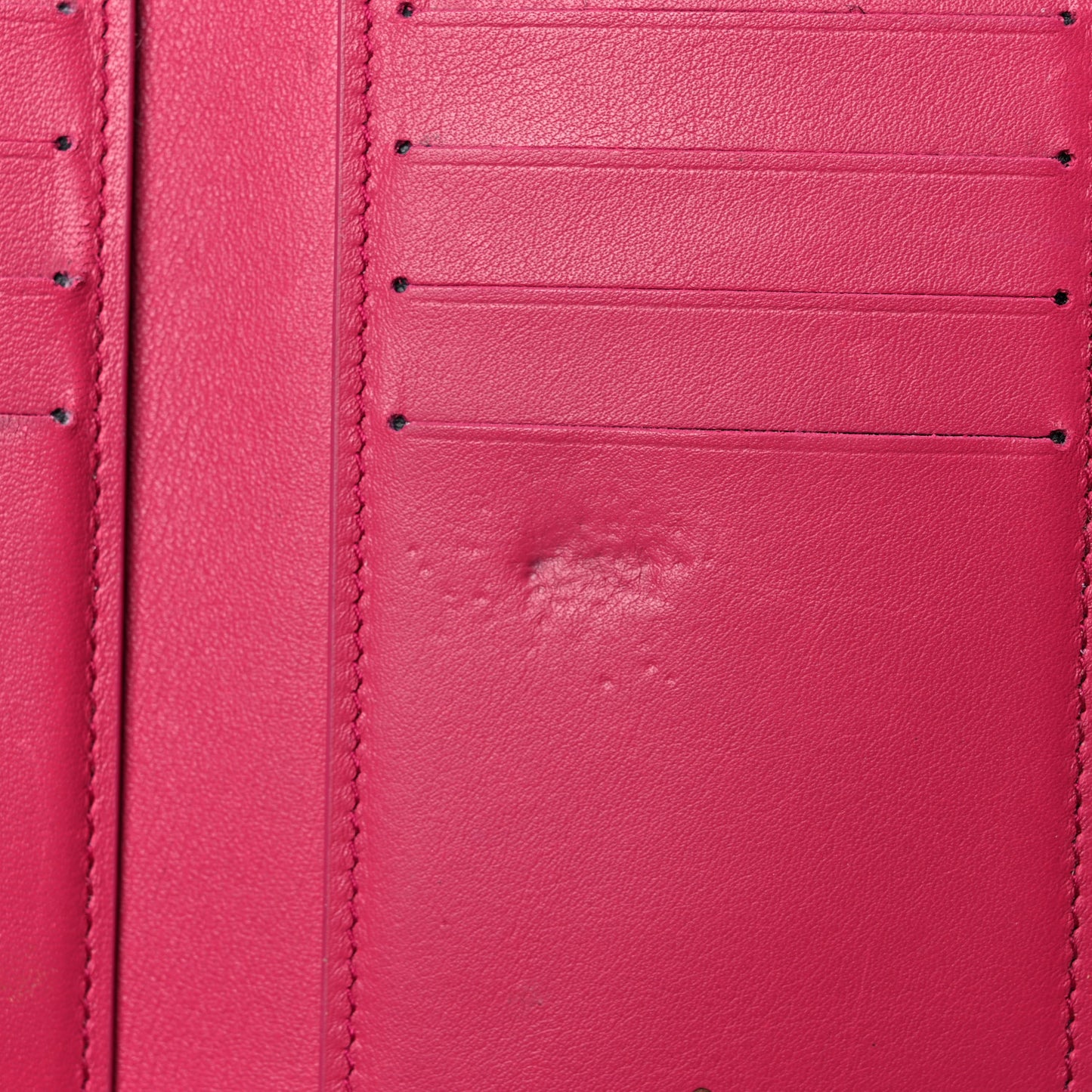 Taurillon Capucines Compact Wallet Black