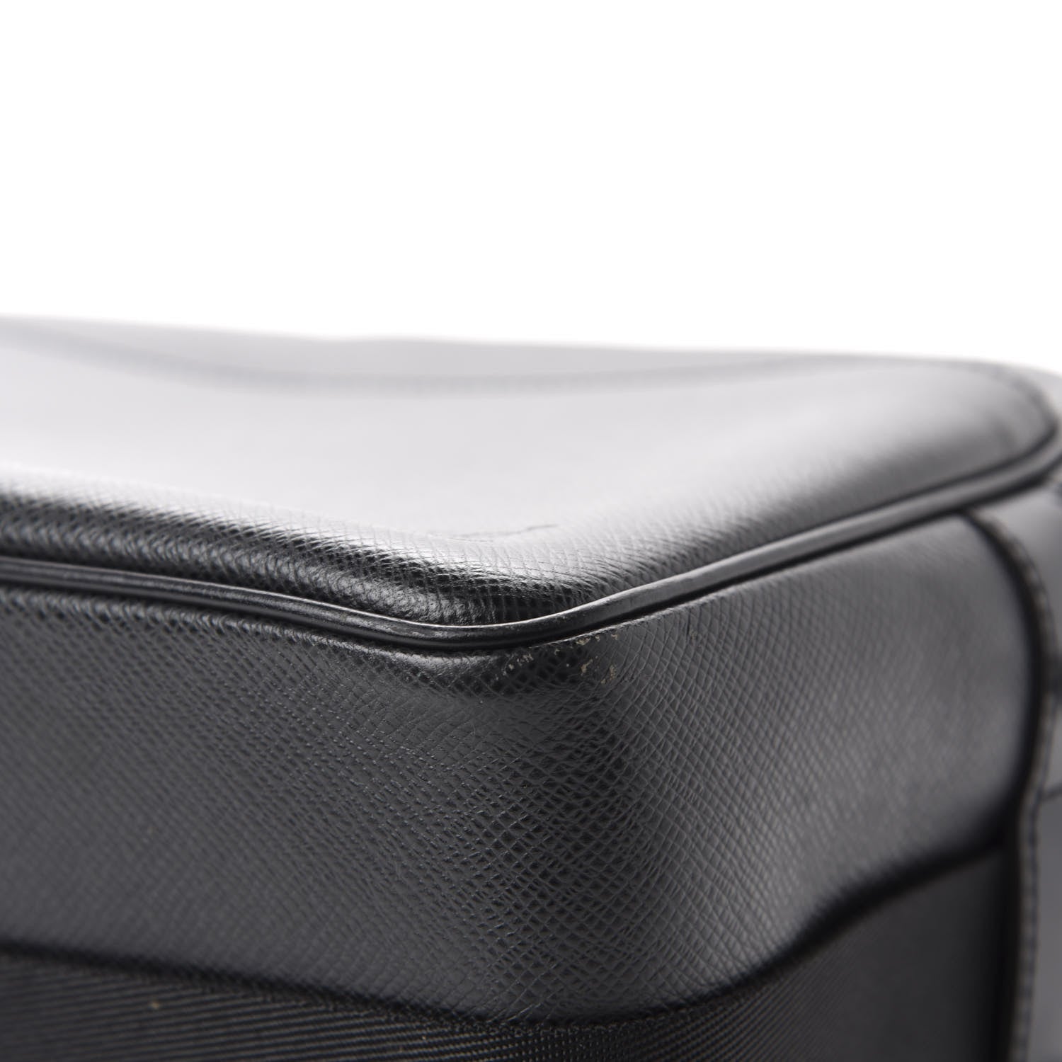 Louis Vuitton Taiga Reporter Messenger Ardoise 9 of 14