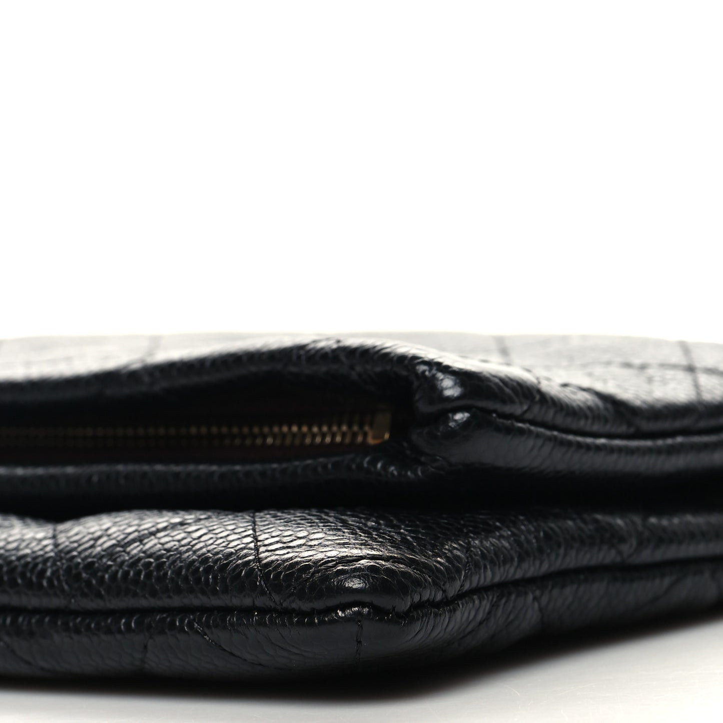 Caviar Quilted CC Beauty Clutch Black