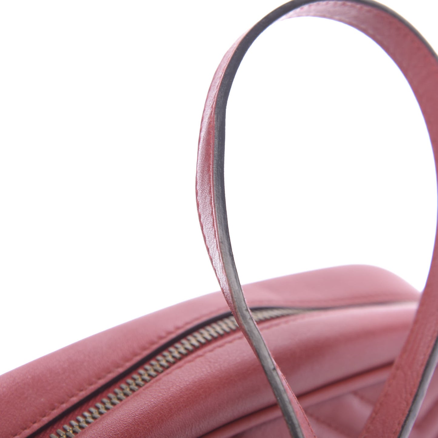 Calfskin Matelasse Small GG Marmont Chain Shoulder Bag Hibiscus Red