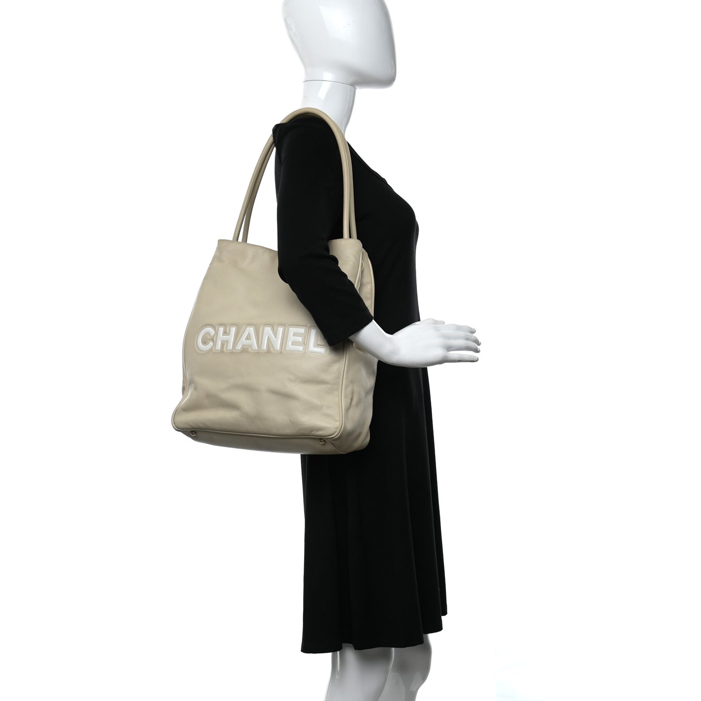 Lambskin Camellia Tote Beige
