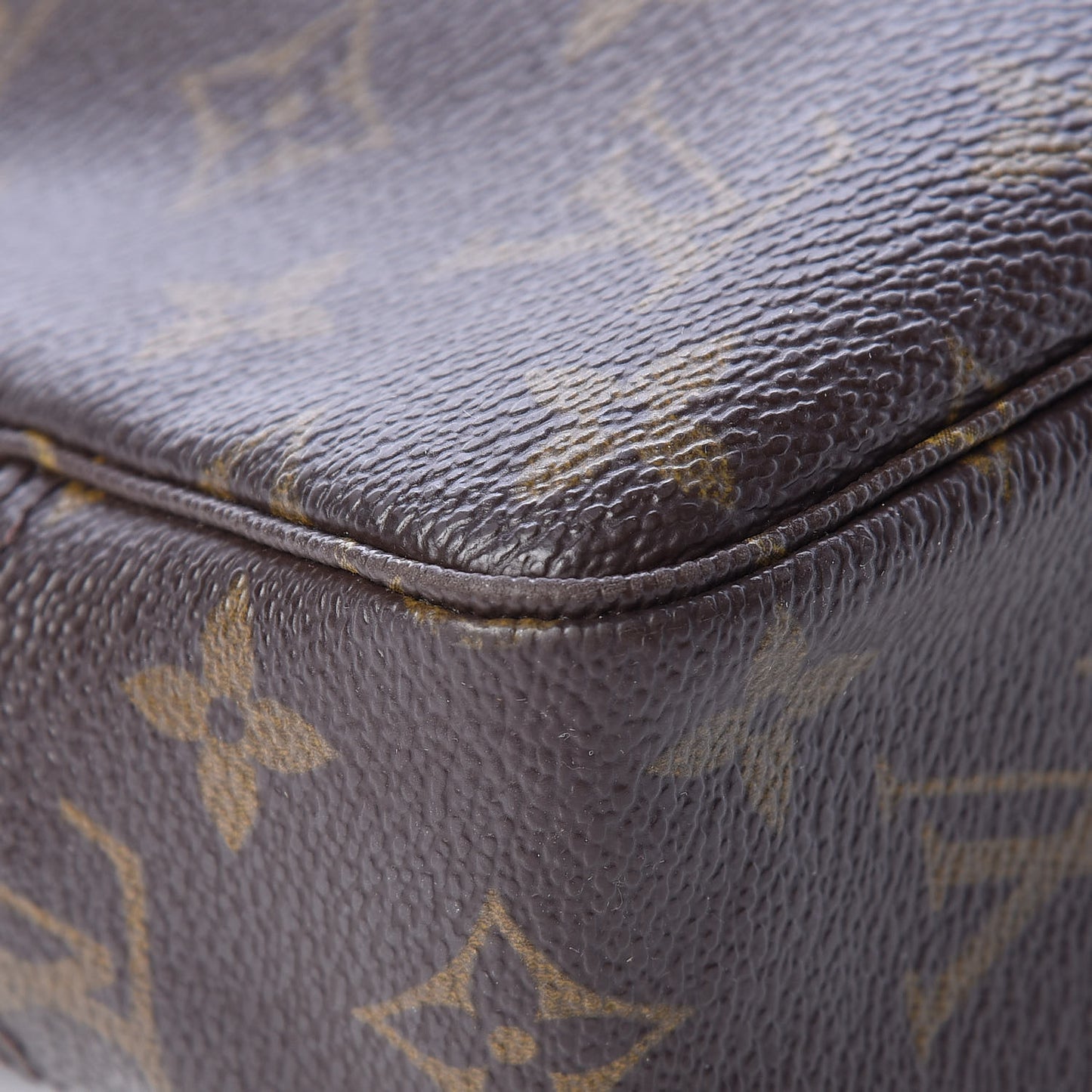 Monogram Trousse Toilette 23