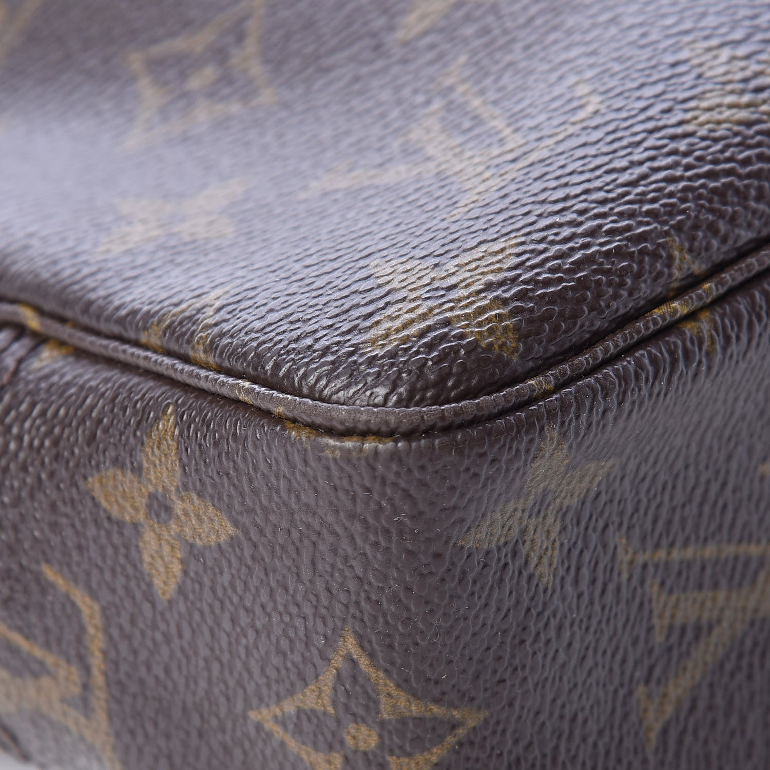 Louis Vuitton Monogram Trousse Toilette 23 11 of 15