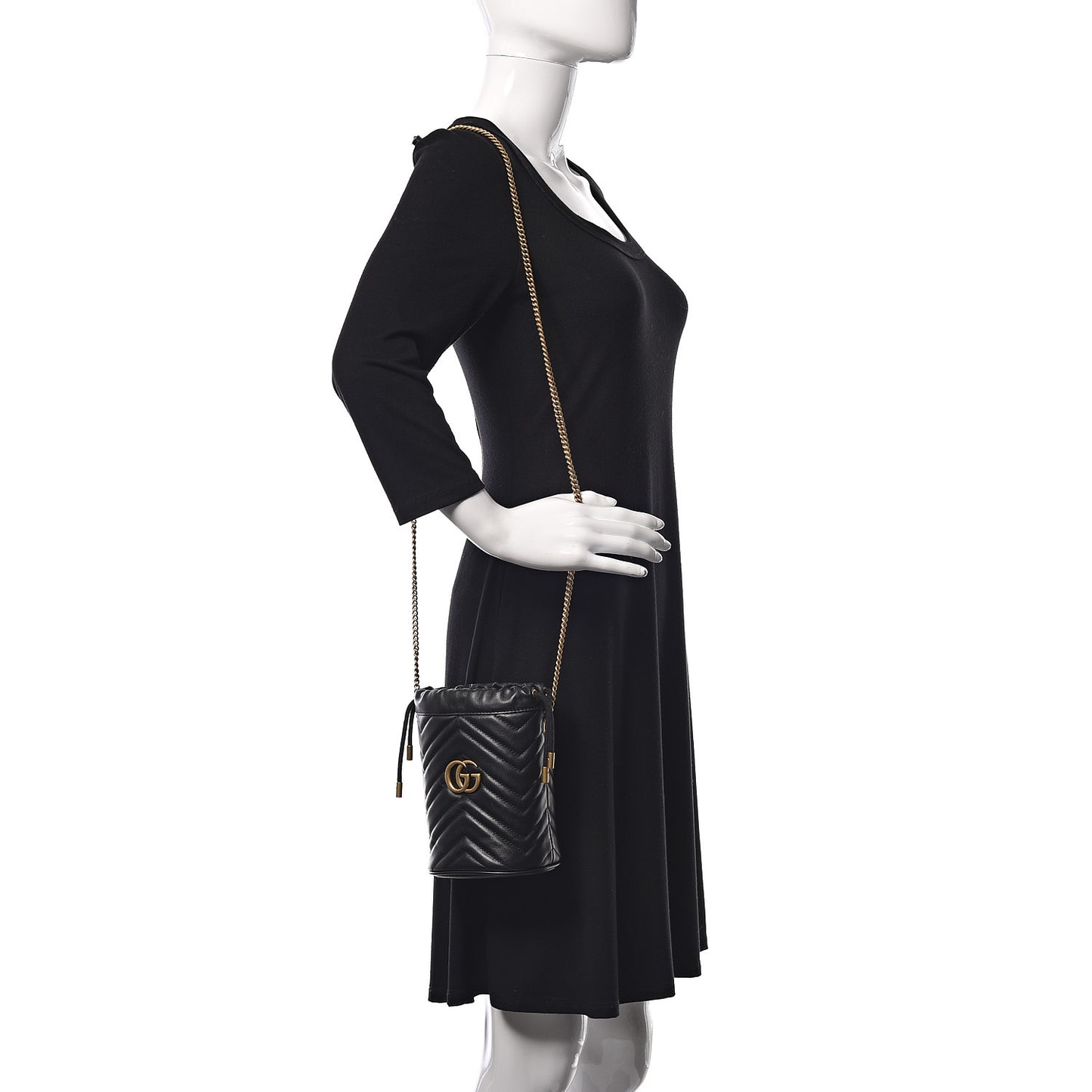 Calfskin Matelasse Mini GG Marmont 2.0 Bucket Bag Black